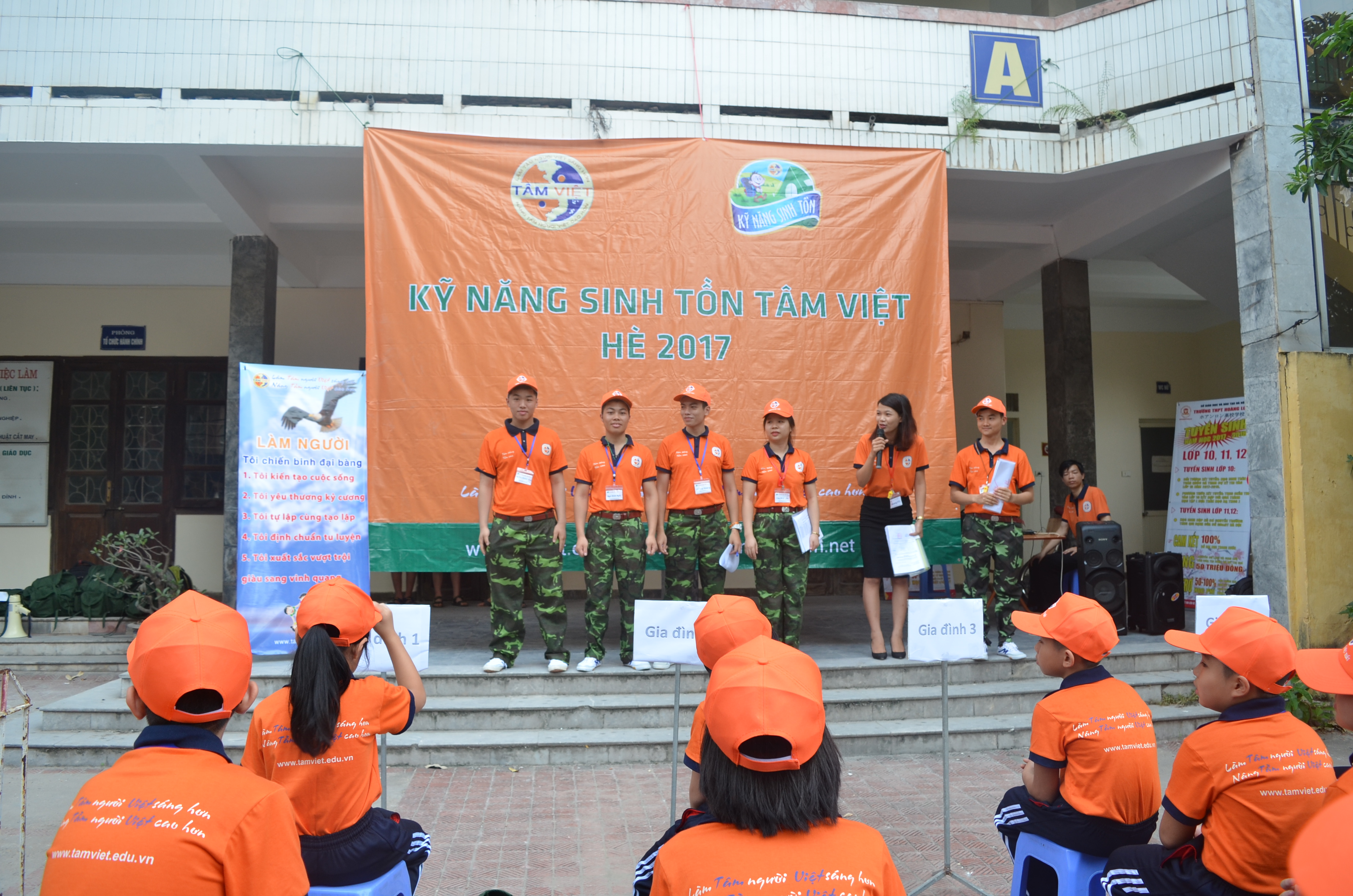 Lễ ra quân học kỳ sinh tồn hè năm 2017_K1